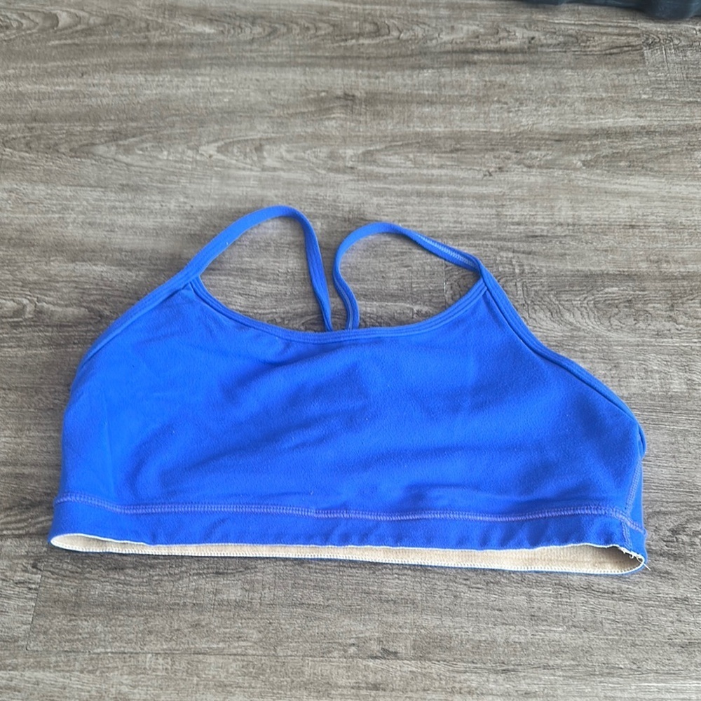 Lululemon size 8 Sports Bra
